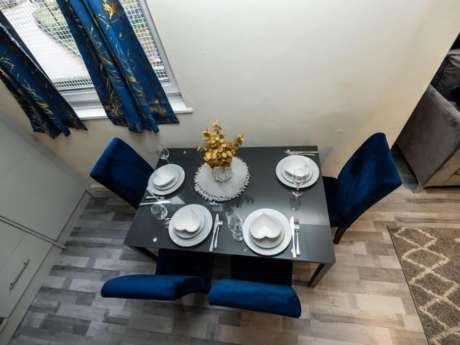 1 Bedroom-Sofabed-Worktable-4-Wifi-Parking London Bagian luar foto